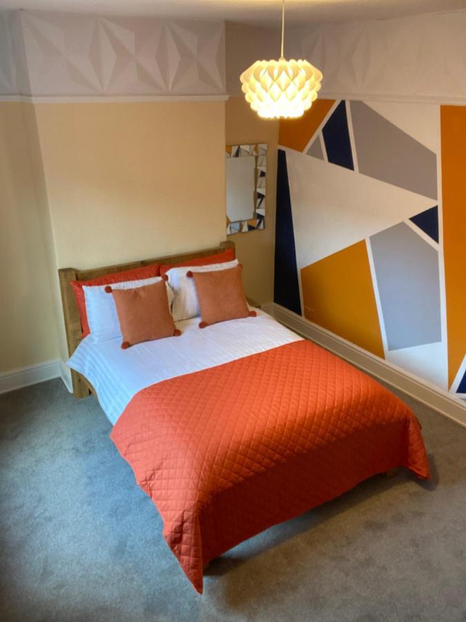 Ideal Abode Leonard Chester Luaran gambar