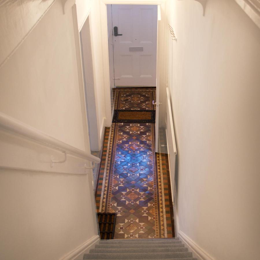Ideal Abode Leonard Chester Luaran gambar